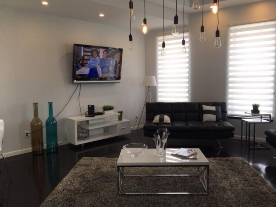 Luxury Three Story Apartment In Short North Columbus Buitenkant foto